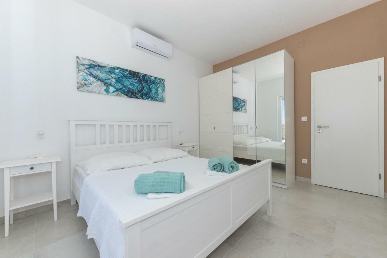 Villa Dodo Makarská Exteriér fotografie