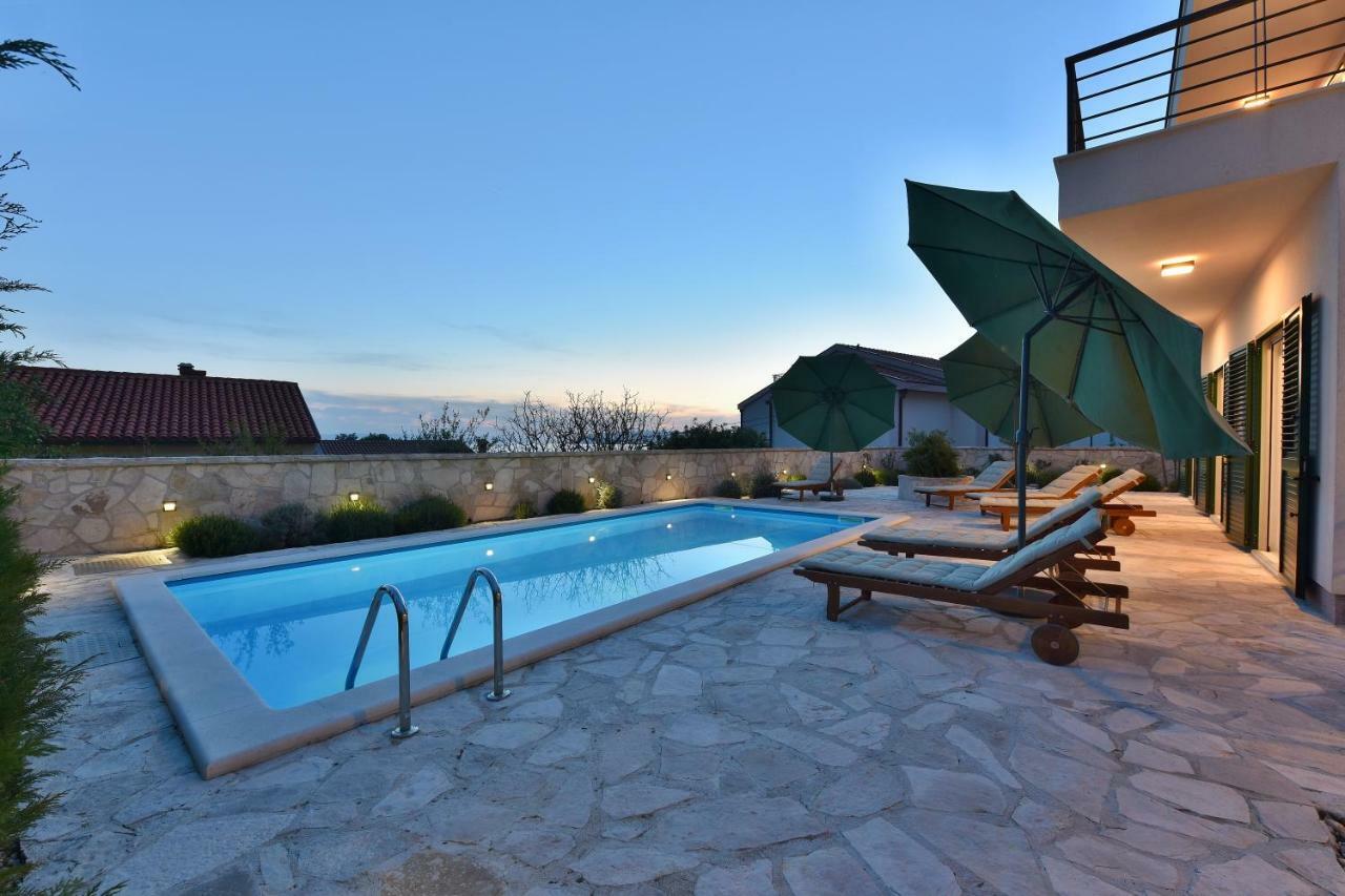 Villa Dodo Makarská Exteriér fotografie